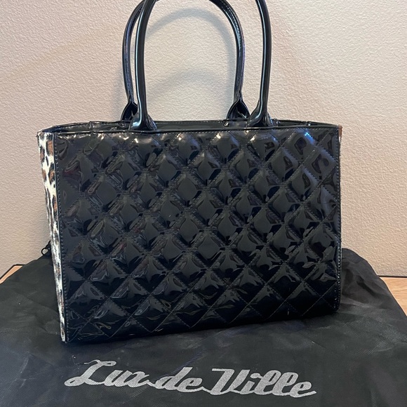Lux de Ville | Tote - Picture 2 of 13